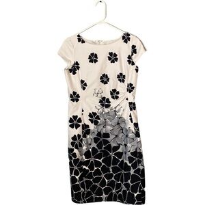 Cece’s New York floral cap sleeve midi dress